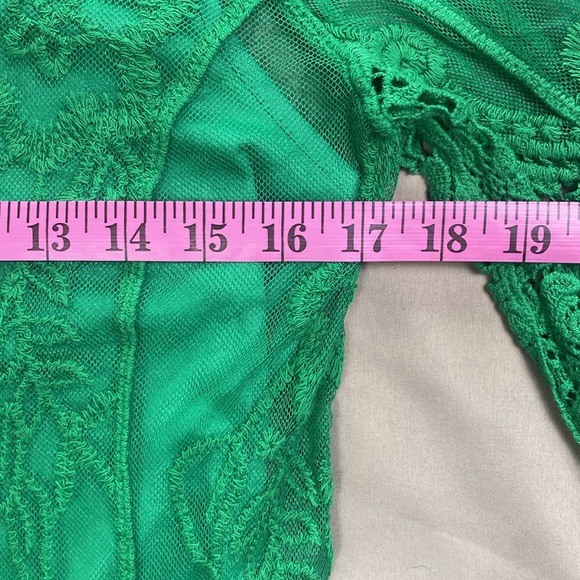 Kelly Green Lace Crochet Top Ultra Pink Boho Statement Blouse Size Small S - Picture 7 of 9